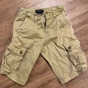 Men’s American eagle tan shorts